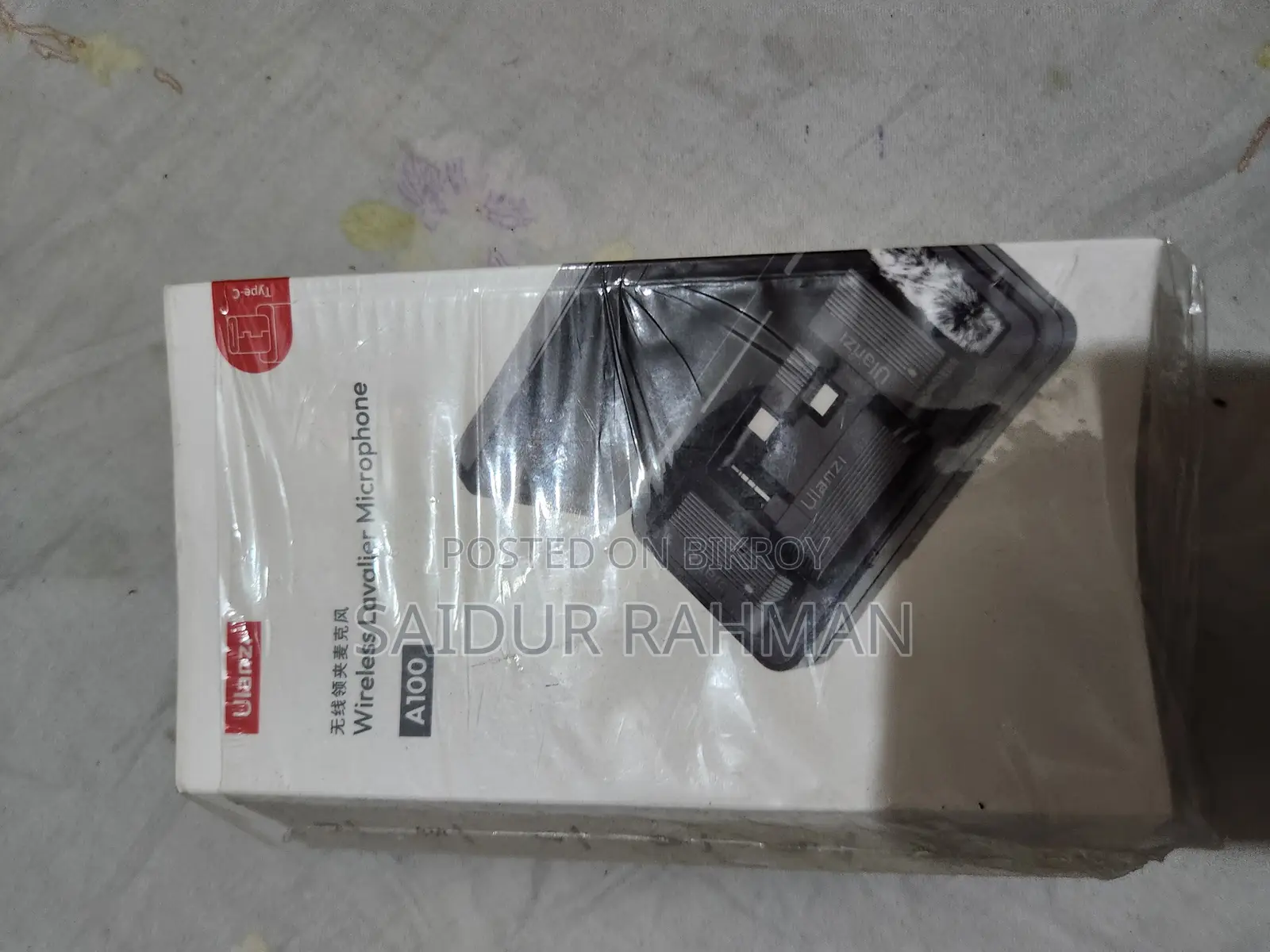 Ulanzi A100 Wireless Lavalier Microphone