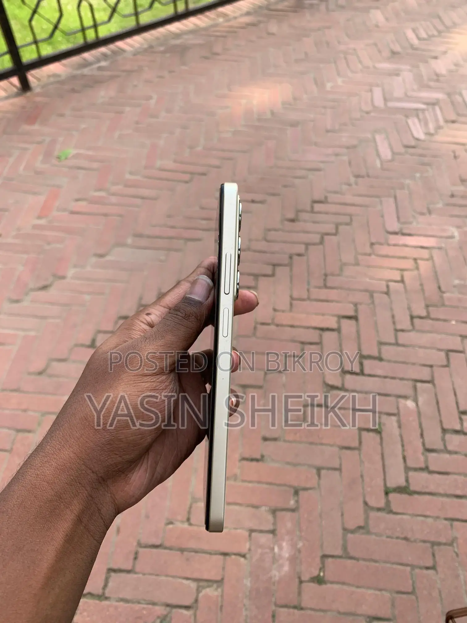 Realme C75 128 GB Yellow