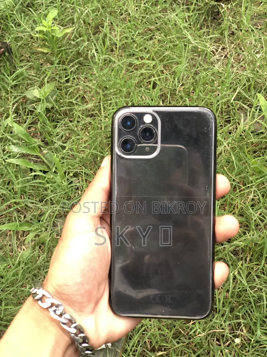 Apple iPhone 11 Pro (Used)