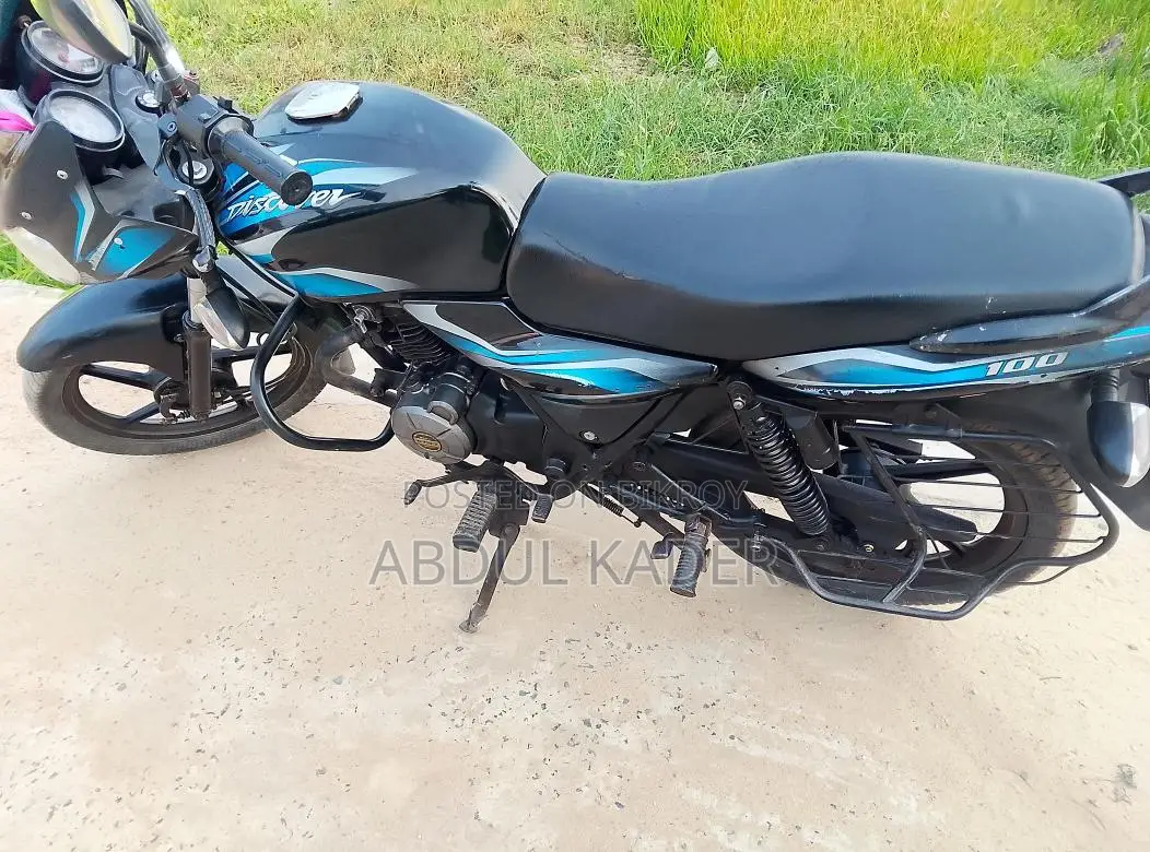 Bajaj Discover 100 (2018)