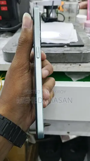 OnePlus Nord N20 SE (Used)