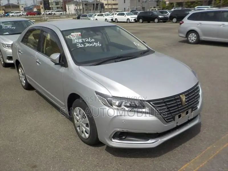 Toyota Premio FL Pkg Silver 2021