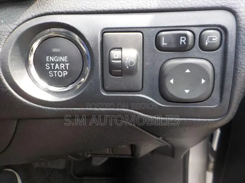 Toyota Premio FL Pkg Silver 2021