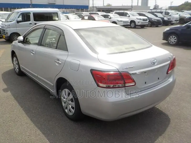Toyota Premio FL Pkg Silver 2021