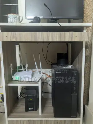 Gigabyte GA-H110MSTX-HD3-ZK 8GB Intel Core i3 HDD+SSD 512GB