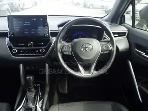 Toyota Corolla Cross Z Leather Bodykit 2023