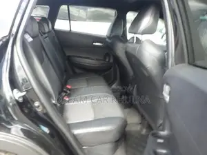 Toyota Corolla Cross Z Leather Bodykit 2023