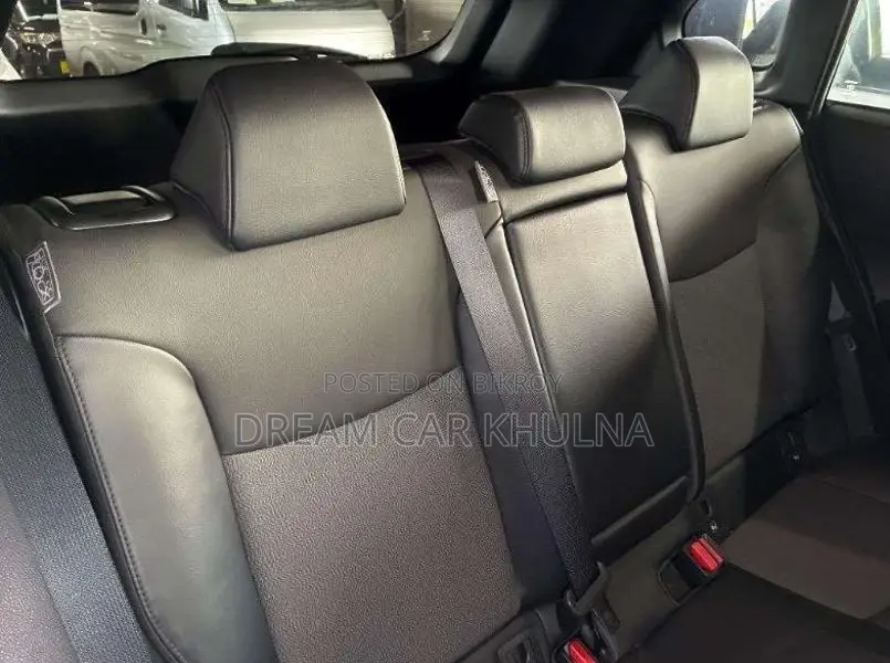 Toyota Corolla Cross Z Leather Bodykit 2023