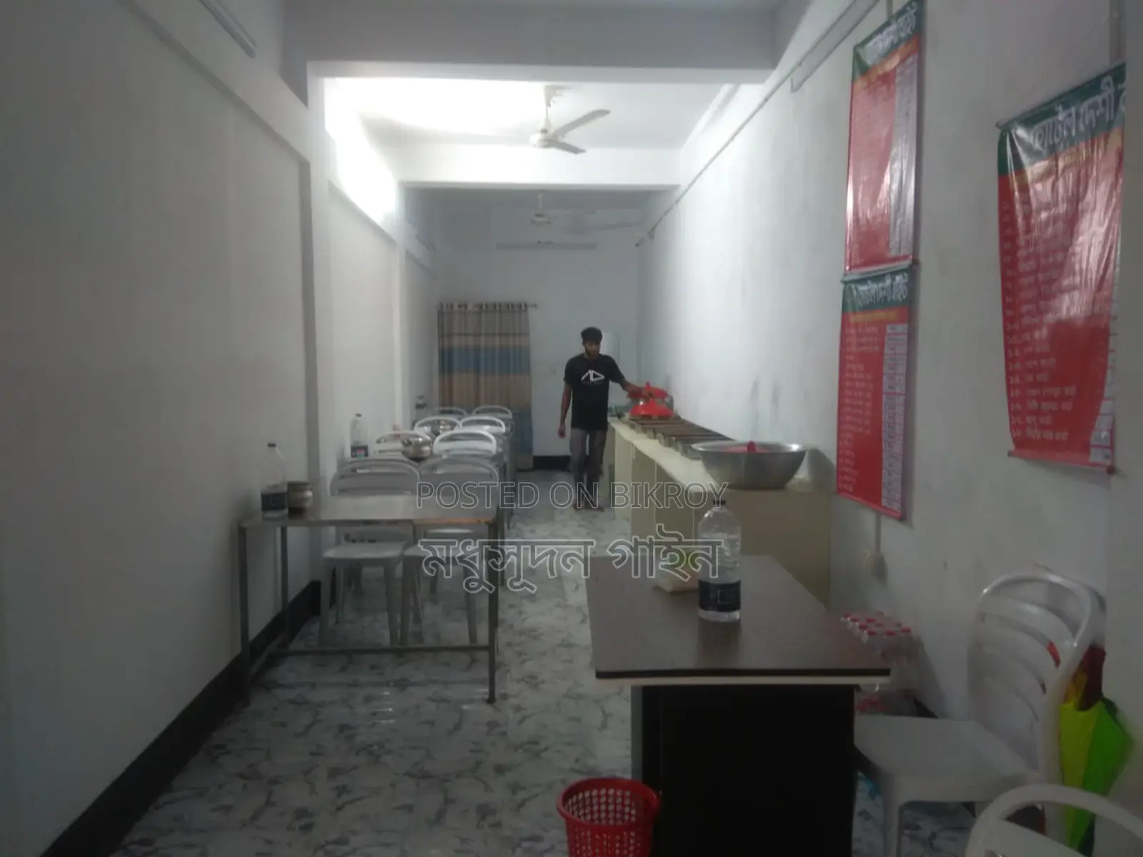 হোটেল বিক্রয় হবে