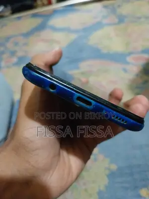 Samsung Galaxy A30 4/64 (Used)