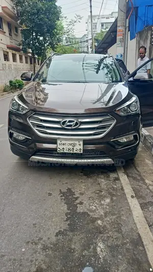Hyundai Santa Fe 2016