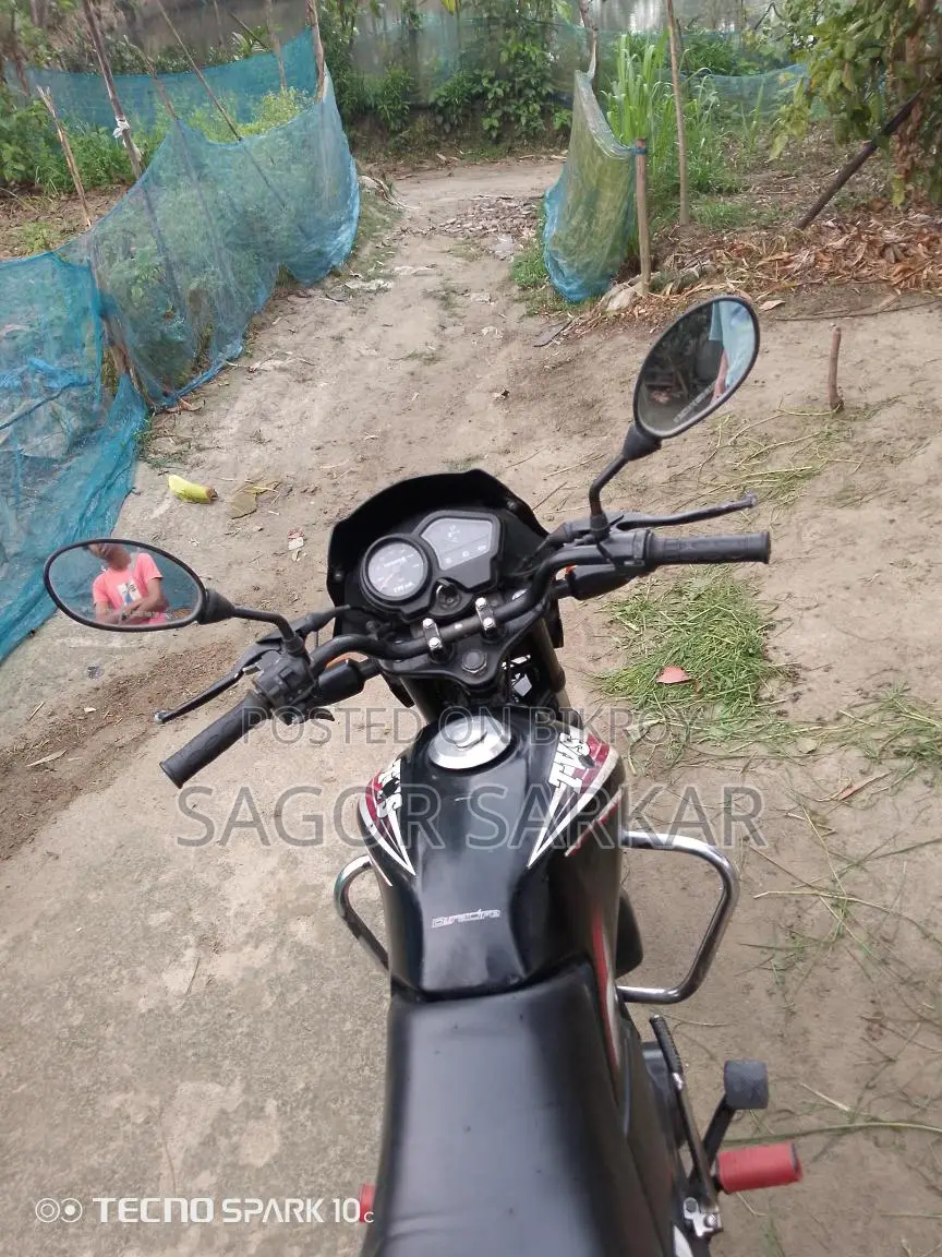 TVS Metro 2016 Black
