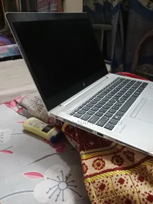 HP 840 G5