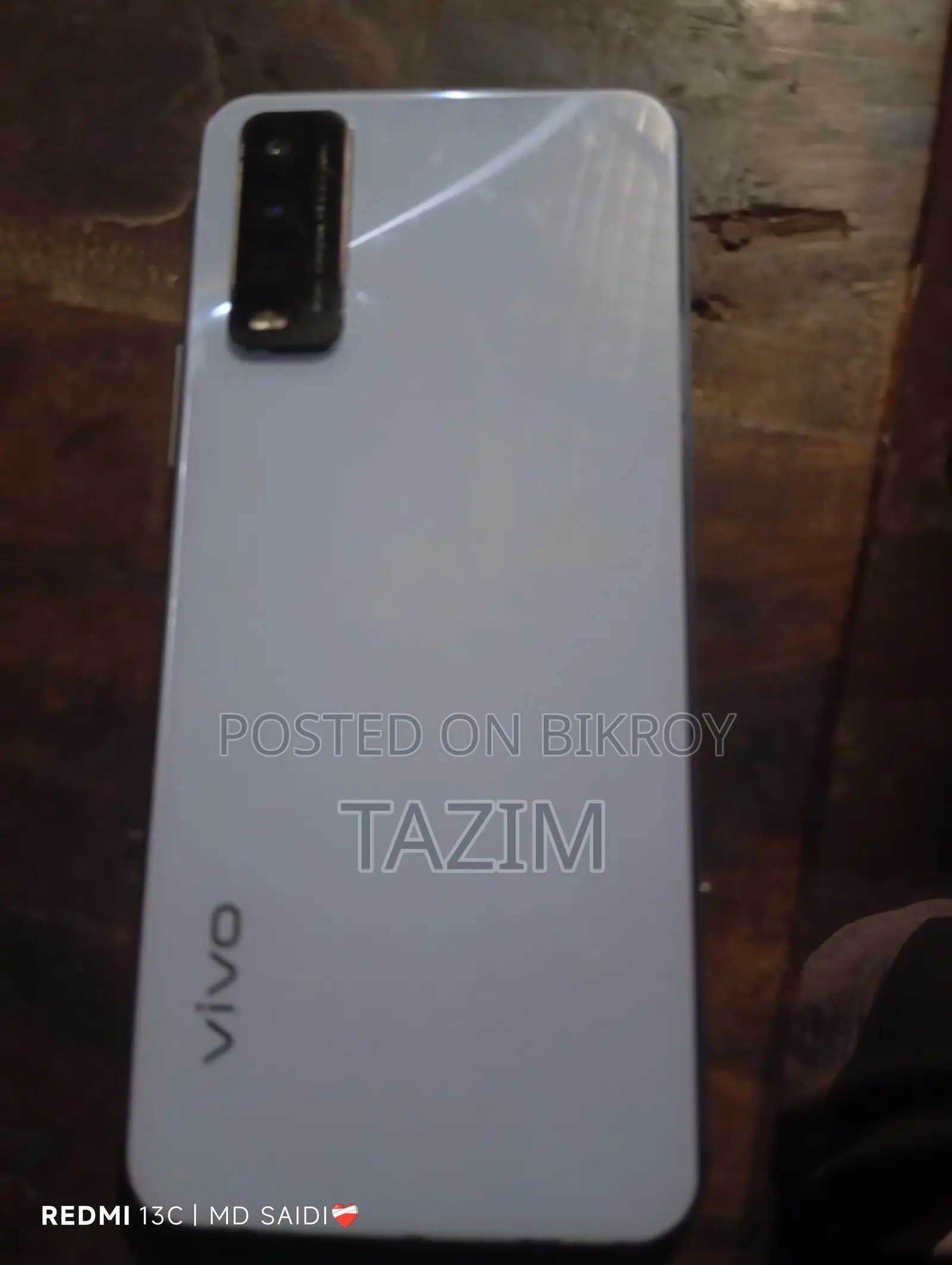 Vivo Y12s phone is in very good condition (Used)