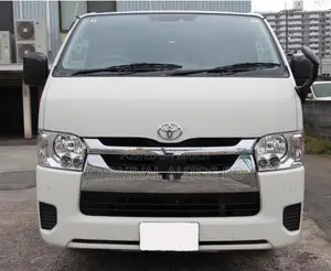 Toyota HiAce 2021 White