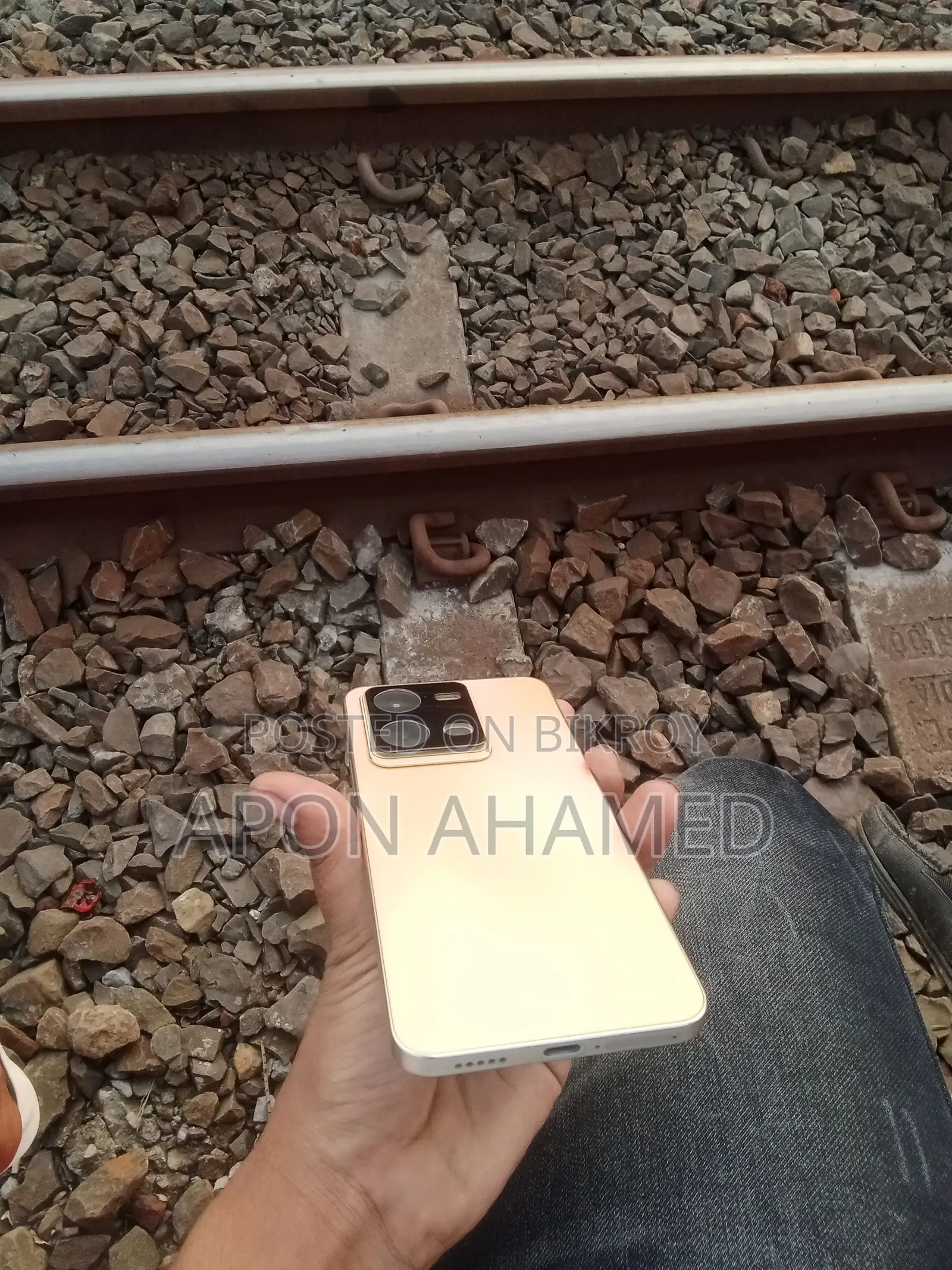Vivo V25e (Used)