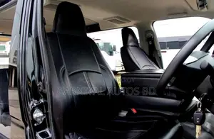 Toyota HiAce 2021 Black