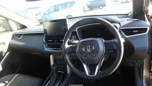 Toyota Corolla Cross 2023 Brown