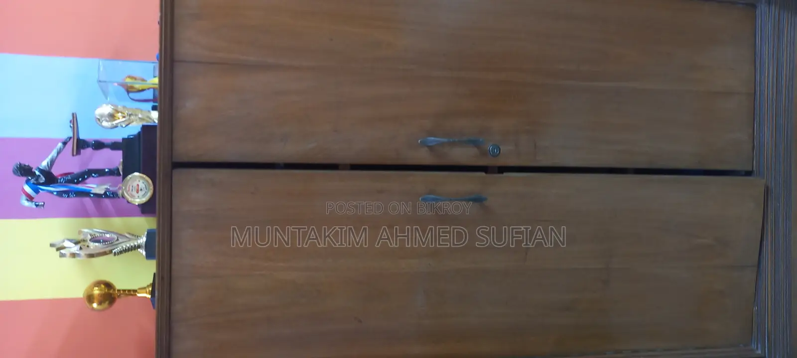 Valo Quality Almirah