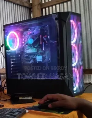 Desktop Computer Gigabyte GB-BNi7G4-1050Ti 8GB Intel Core i5 SSD 128GB