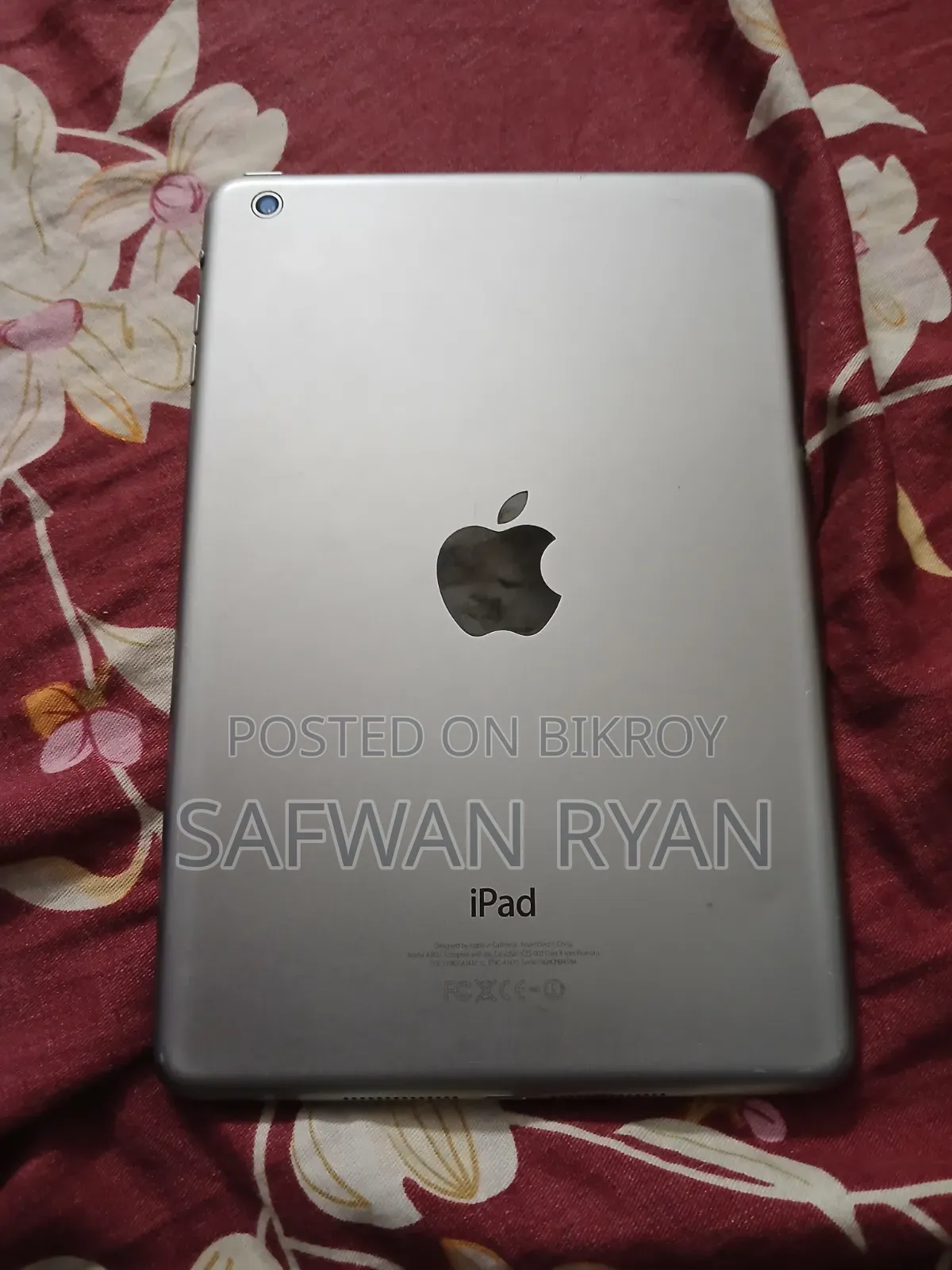 Apple iPad Wi-Fi 64 GB Silver