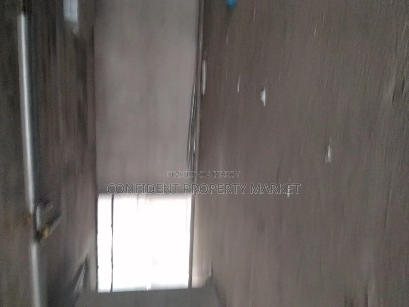 উত্তরায় ভাড়ার জন্য বাণিজ্যিক জায়গা