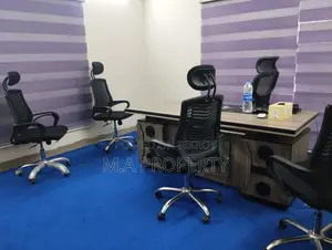 বনানীতে ২০০০ বর্গফুটের আনফার্নিশড অফিস অ্যাপার্টমেন্ট ভাড়া