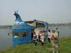 নৌ ভ্রমন Cruising House Boat Ship