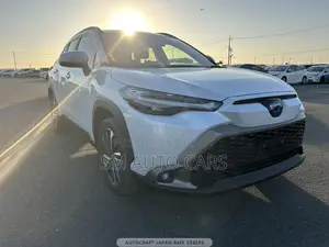 Toyota Corolla Cross Z Pearl Hardtop 2022