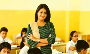 পেশাদার স্কুল শিক্ষক @ বসুন্ধরা