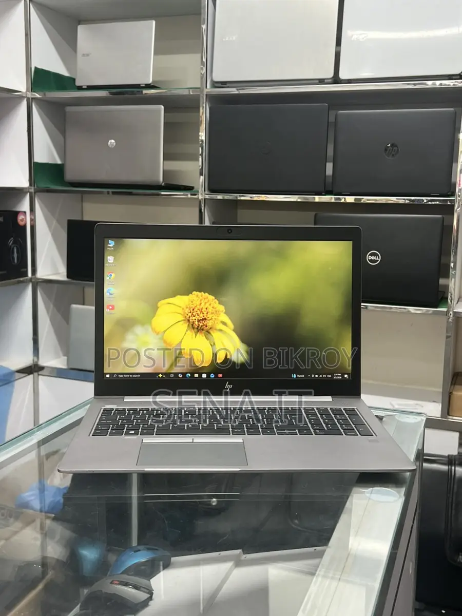 Hp Zbook 15u G5 i7 8th Genaration 8/256GB ssd