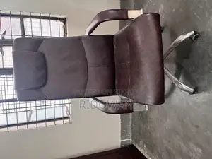 Executive Officer Chair