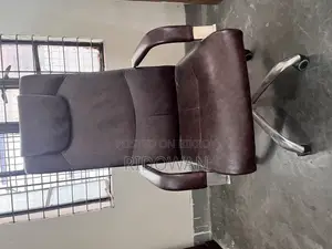 Executive Officer Chair