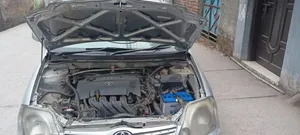 টয়োটা করোলা সেডান ২০০৩ সিলভার