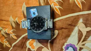 ঘড়ি বিক্রি করে দেবো