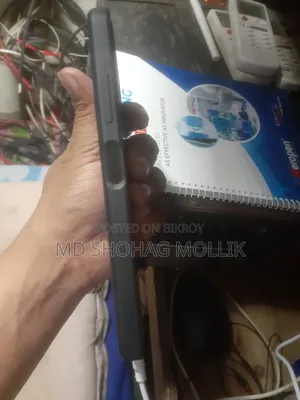New Villaon V40s 64 GB Black