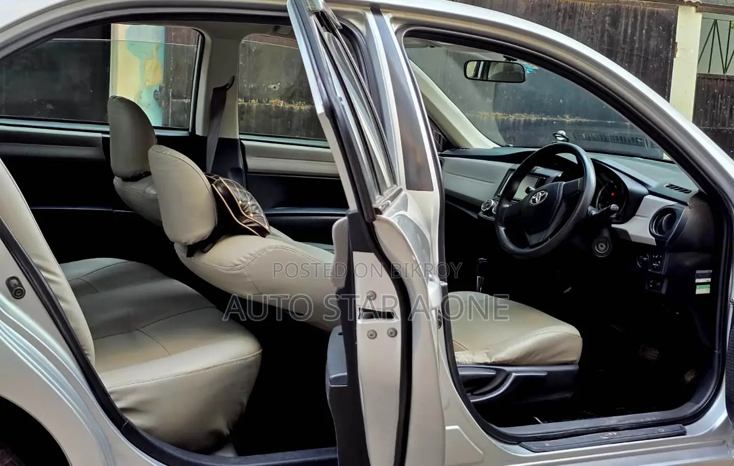 Toyota Axio Corolla X CNG 2014