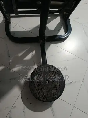 একটা ব্যবহৃত ট্রেডমিল বিক্রয় করা হবে