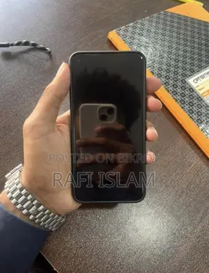 Google Pixel 5 . (Used)