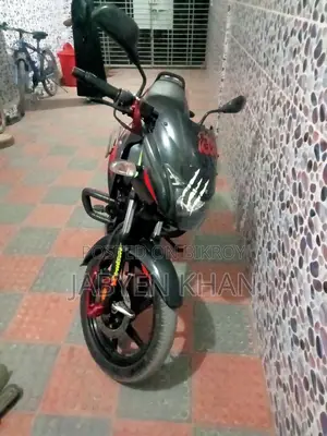 Bajaj Pulsar 150 2023