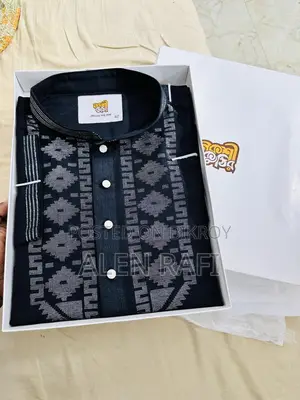 প্রিমিয়াম কোয়ালিটি এবং জামদানি কাজ করা