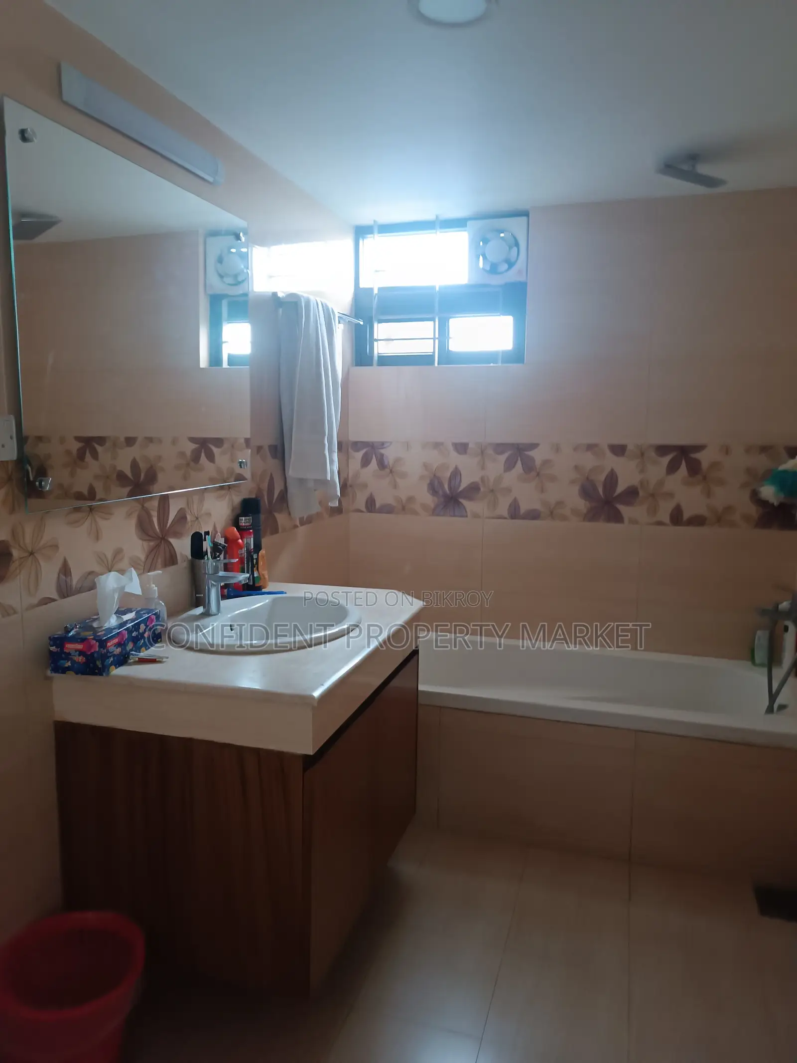 Exclusive Flat Rent In Baridhara