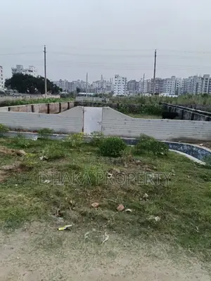 ৬০ ফুট রাস্তা ৩ কাঠা মেট্রো স্টেশন পূর্ব-সেক্টর-১৭/ডি