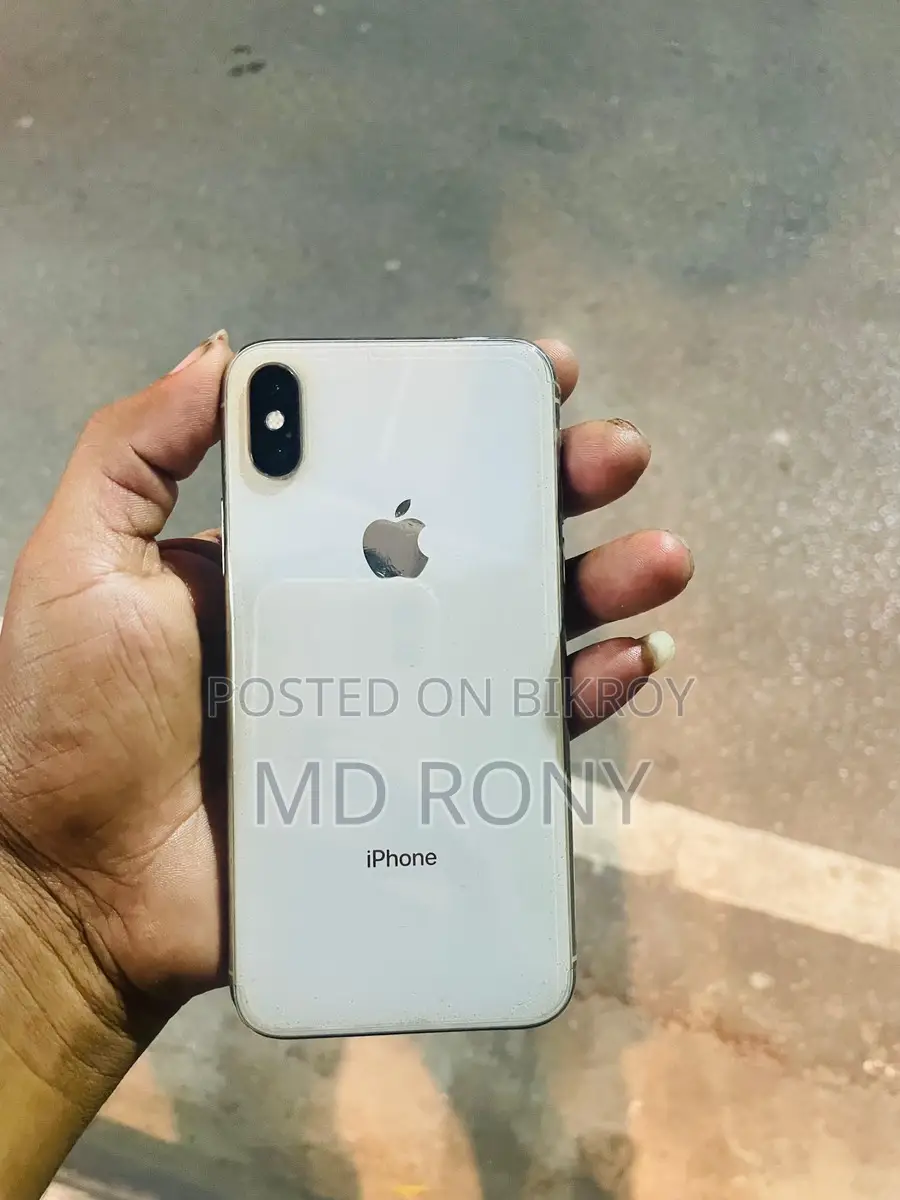 Apple iPhone X (Used)