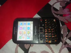 Samsung Button Phone (Used)
