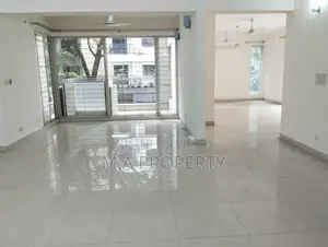 EXCELLENT UNFURNISHED FLAT RENT IN GULSHAN 2
