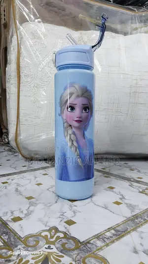 বাচ্চাদের আকর্ষণীয় পানির বোতল