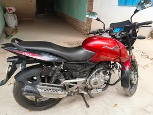 Bajaj Pulsar 150 2015