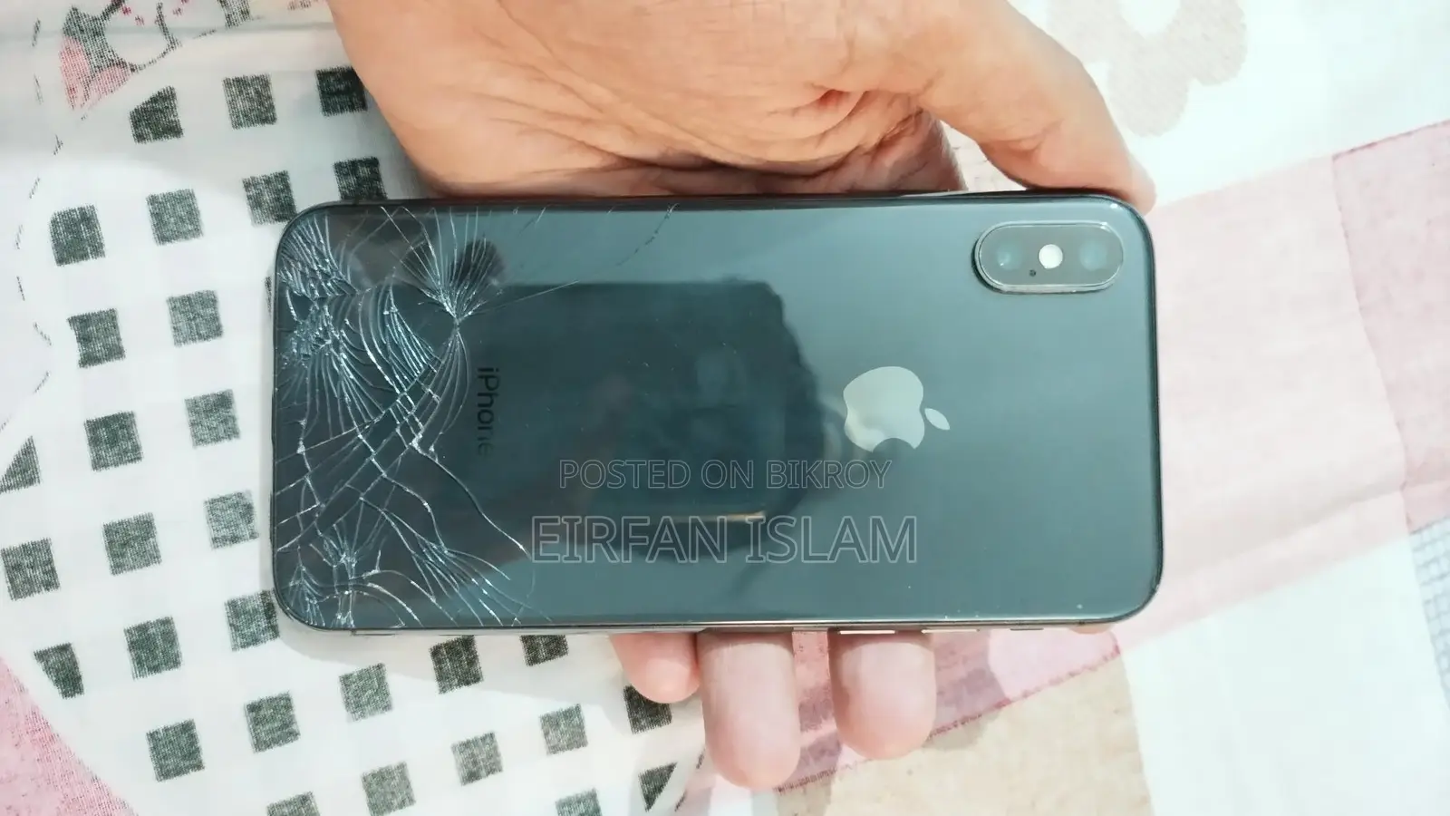 Apple iPhone X (Used)
