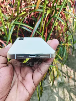 Samsung Galaxy S24 8/256 (ব্যবহৃত)